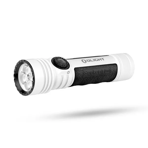Ficklampa OLIGHT Seeker 4 Pro – 4600 lm / 133 mm / Laddbar, Vit