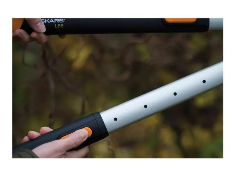 Fiskars SmartFit Telescopic Hedge Shear HS86