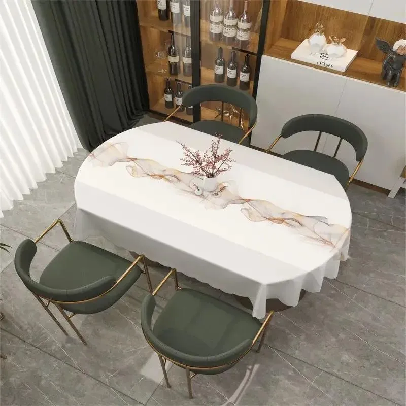 Ovalt spisebordtrekk Vanntett, oljebestandig Vaskfri skåldingsbestandig PVC-trekkduk NYHET Sammenleggbar duk til husholdningsbruk 138x200cm (#2862)