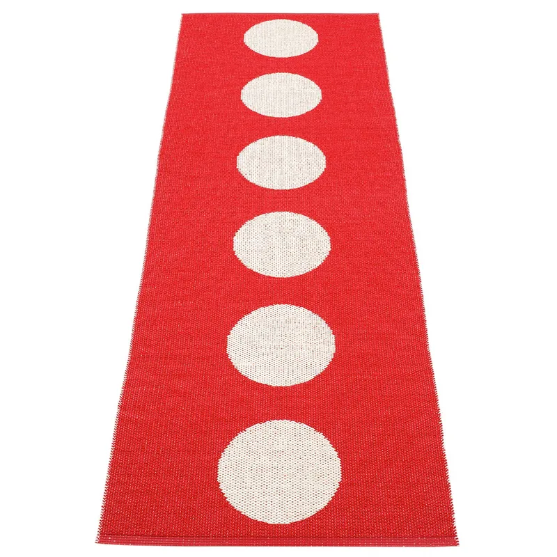 Pappelina Matta Vera, 70 x 225 cm, red/vanilla