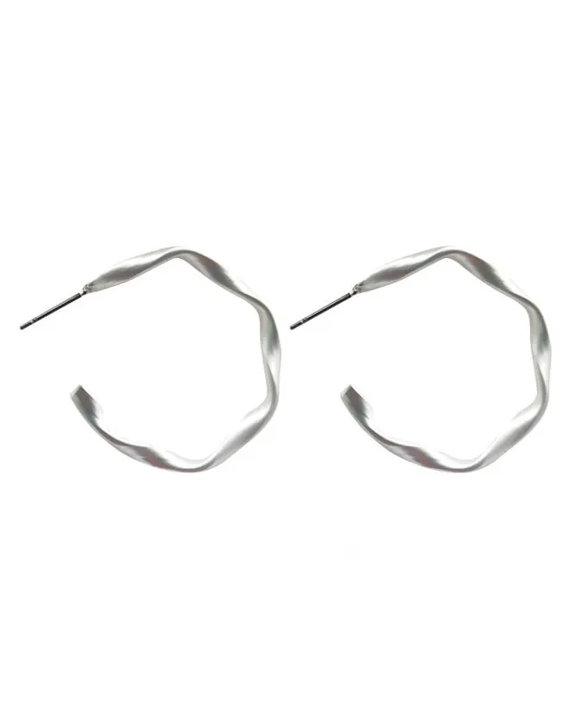 Everneed Maya My Twist Silver Hoop Earrings