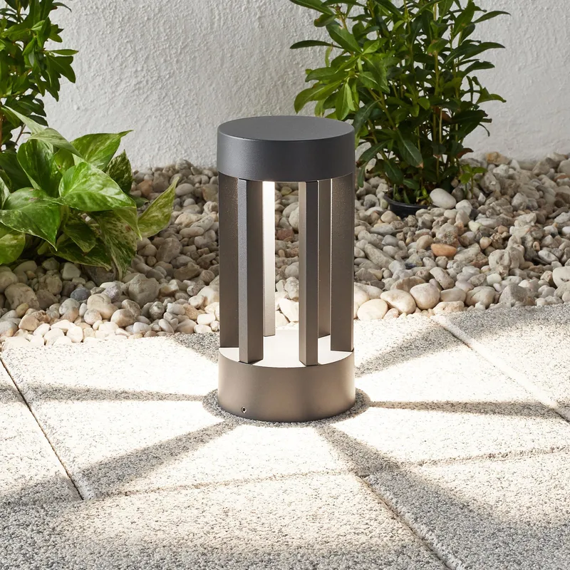 Jordis LED Trädgårdslampa H22 Dark Grey – Lindby – Terrass – Modern – Metall – Rund