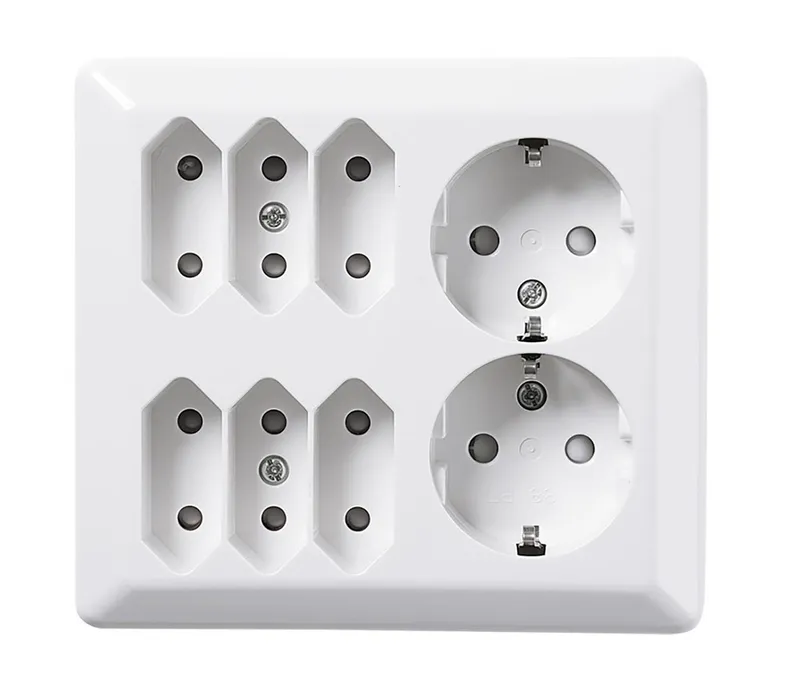 Elko EKO07482 Vägguttag renvit, 6 euro, 2 schuko