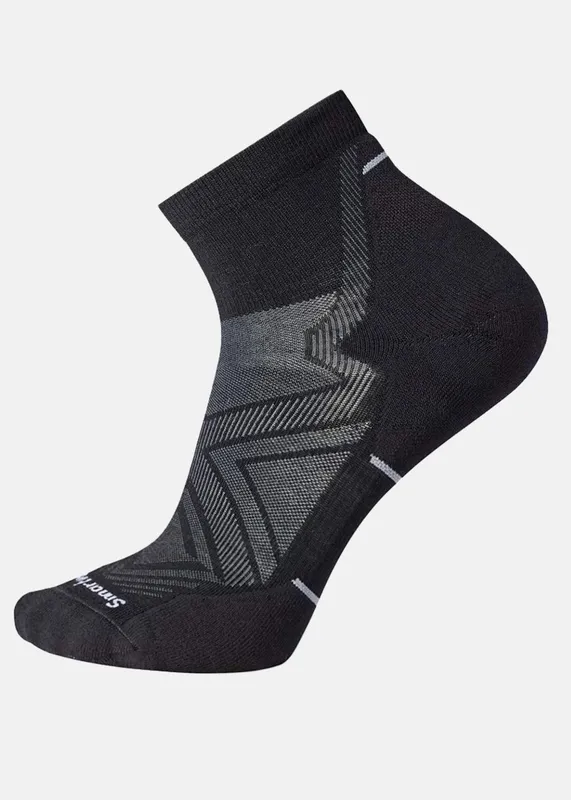 Smartwool Men’s Run Targeted Cushion Ankle Socks Black