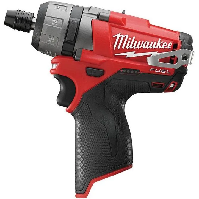 Milwaukee M12 CD-0 Skruvdragare utan batteri och laddare