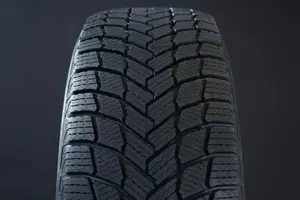 Michelin X-Ice Snow ( 235/55 R17 103H XL EV Suitable, Nordiska vinterdäck )