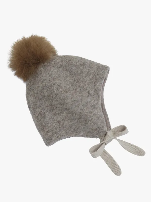 HUTTEliHUT Baby Hjälmmössa Med Pompoms Alpacka, Camel Melange, 40