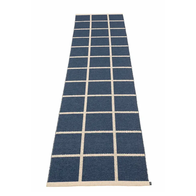 Pappelina, Vävd Matta Criss Dark Blue 70×300 cm