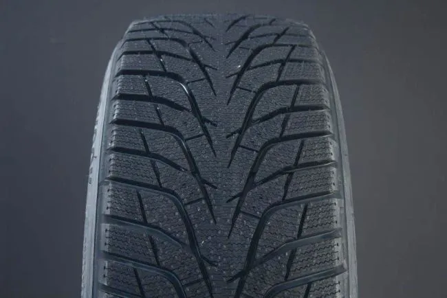 Hankook Winter i*cept IZ3 W636 ( 215/60 R16 99H XL 4PR, Nordiska vinterdäck SBL )