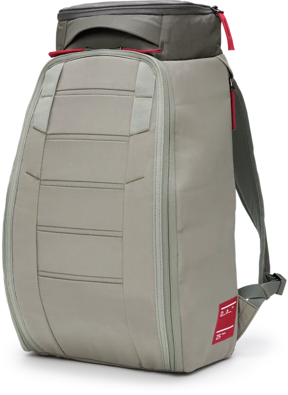Db Hugger backpack 25 L Basil Green