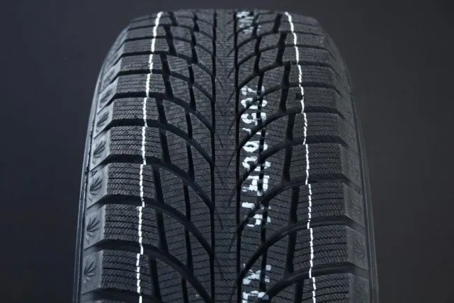 Kumho WinterCraft ice Wi51 ( 185/60 R15 88T, Nordiska vinterdäck )