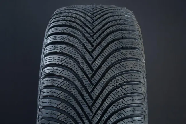 Michelin Alpin 5 ZP ( 225/55 R17 97H *, MOE, EV Suitable, Run Flat )