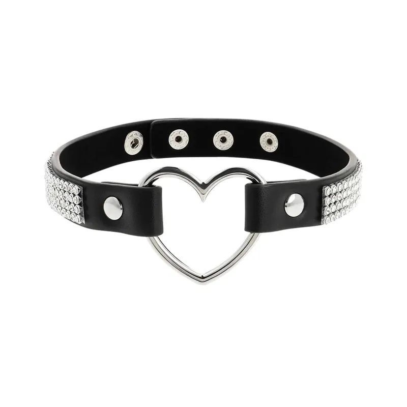 Coquette Accessories – Chic Desire Choker Sexy halsband i Veganskt läder med metall Hjärta