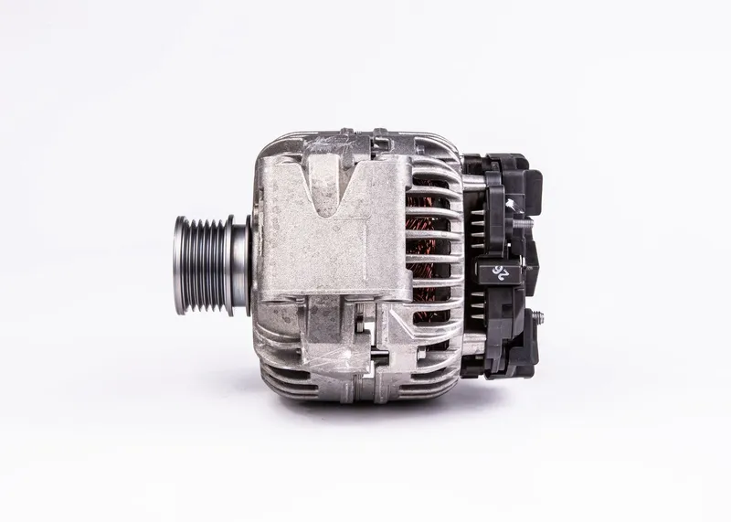 Generator BOSCH 1 986 A00 653