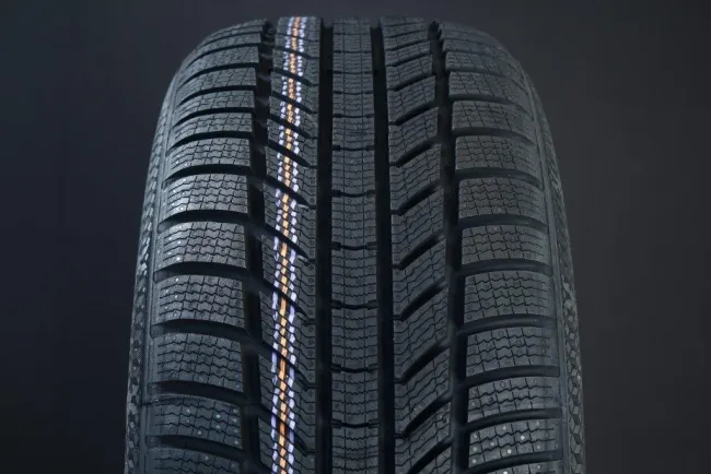 Continental WinterContact TS 870 P ( 245/40 R18 97V XL EVc, mit Felgenrippe )