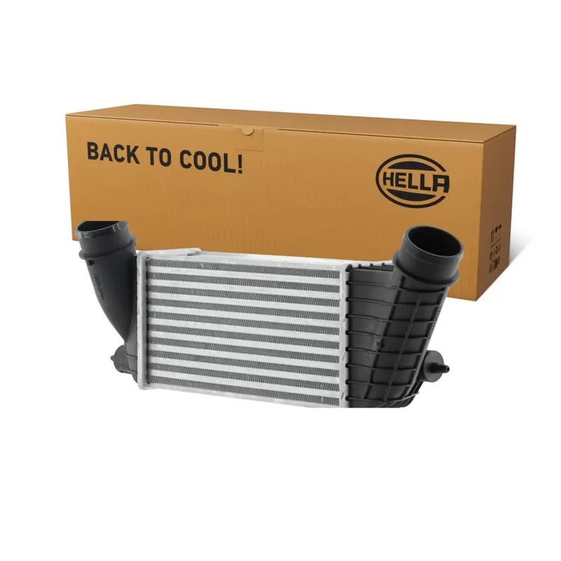 Intercooler HELLA 8ML 366 470-811