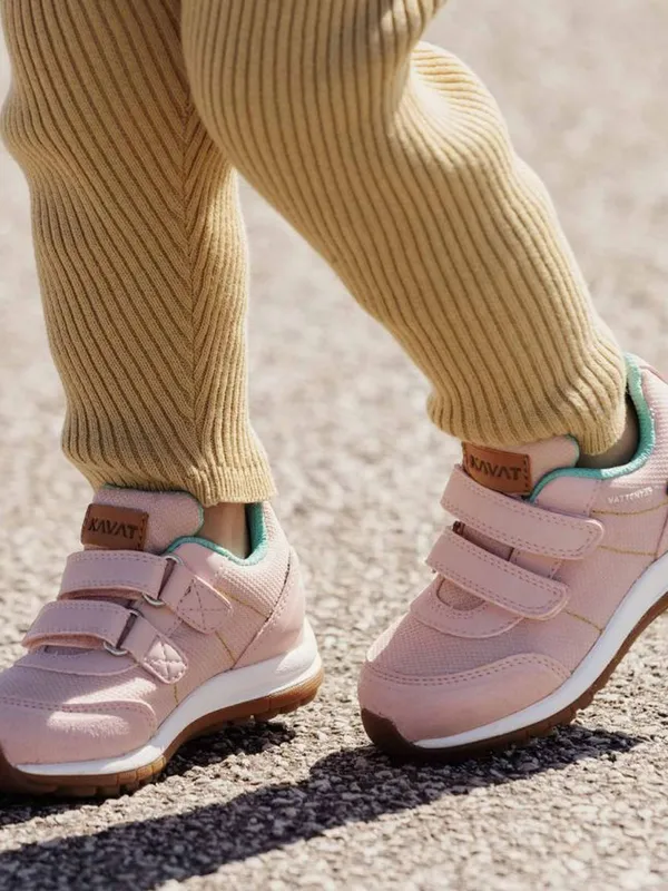 Kavat Halland WP Sneakers, Light pink, 32