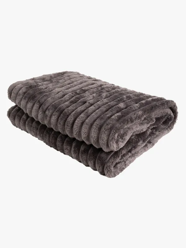KMCarpets Stripe Pläd 130×170, Grafitgrå