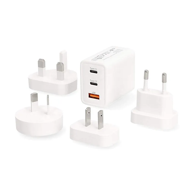 Reseadapter | 100 – 240 V AC 50/60 Hz | 65 W | Vit