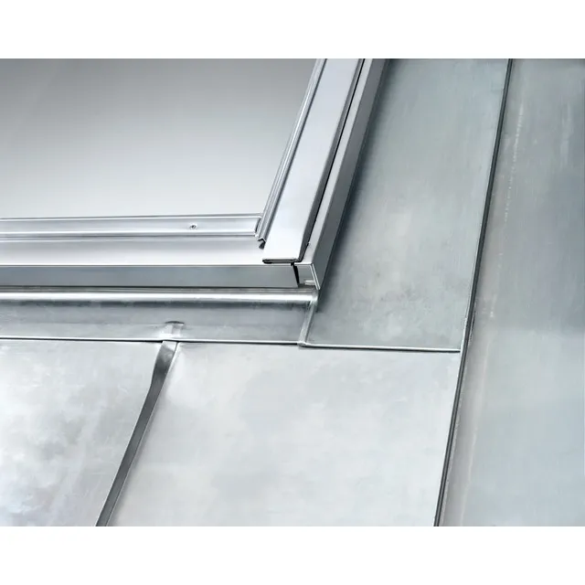 TAKFÖNSTER PIVÅ ZN VIT INTEGRASOLAR 2GLAS 70 550X1180 | Beijerbygg Byggmaterial