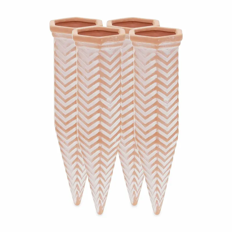 Set med 4 Clay Watering Spikes Zig-Zag