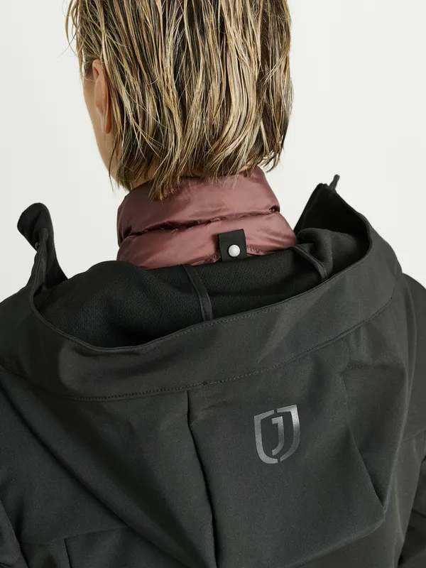 Bodil Softshelljacka Svart M