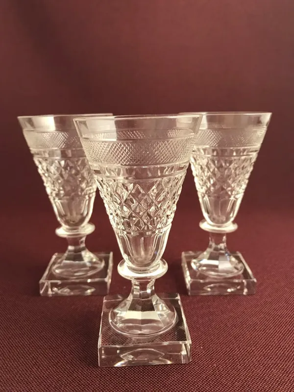 Kosta Boda – Kent 3 st Spets / Snapsglas – design Elis Bergh