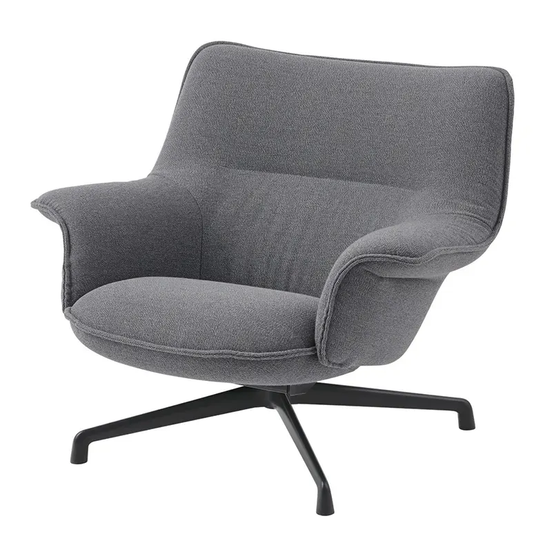 Muuto, Doze Lounge Chair Low Back Swivel Base – Ocean 80 Anthracite Black