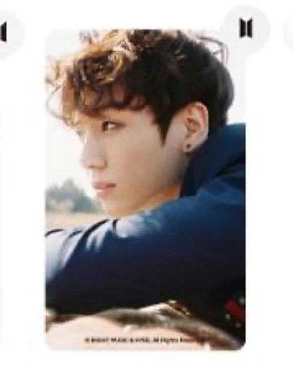 BTS linseformet håndspeil (Hwayang Yeonhwa Young Forever) BTS 3D-fotohåndspeil (#0356)