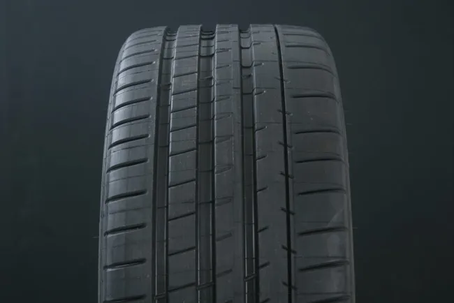 Michelin Pilot Super Sport ( 285/35 ZR18 (101Y) XL EV Suitable, MO1 )