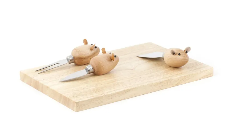 Kikkerland - Cheese Board And 3 Mouse Knives (CHS07)