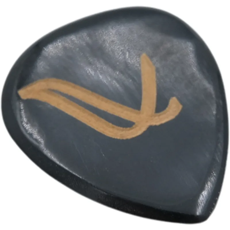 Wambooka Nativo Semi Flat Black Horn plektrum