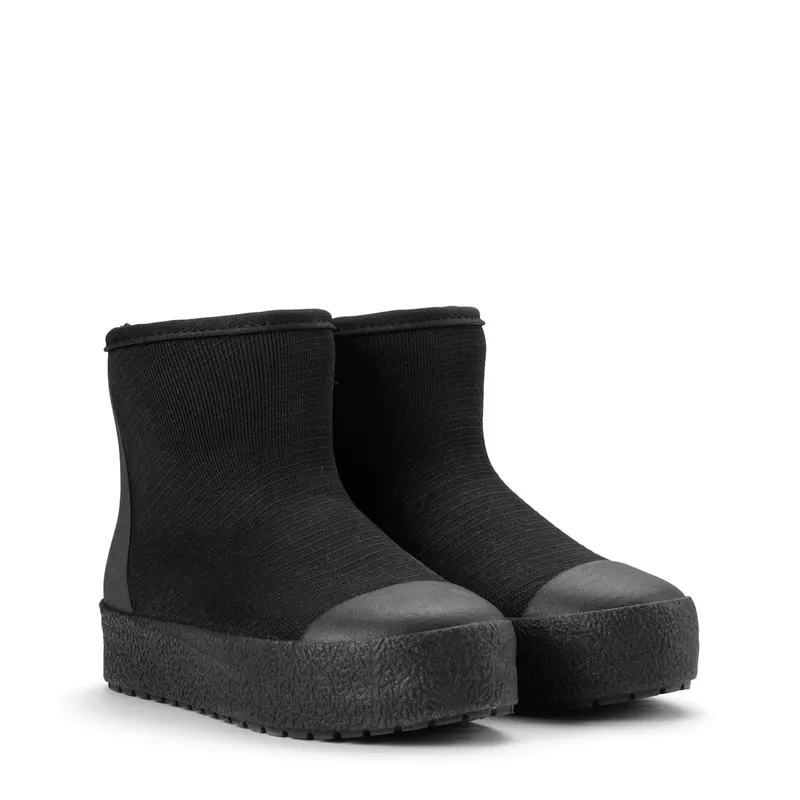 Tretorn Juniors’ Arch Hybrid Jet Black