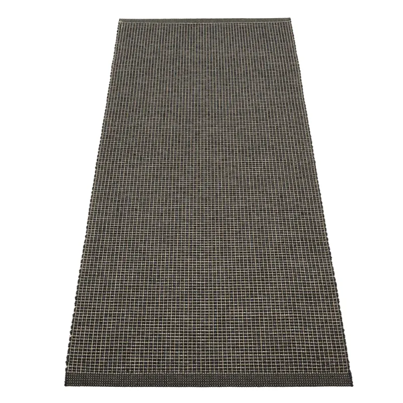 Pappelina, Emm matta 70×180 cm Black/Linen Metallic