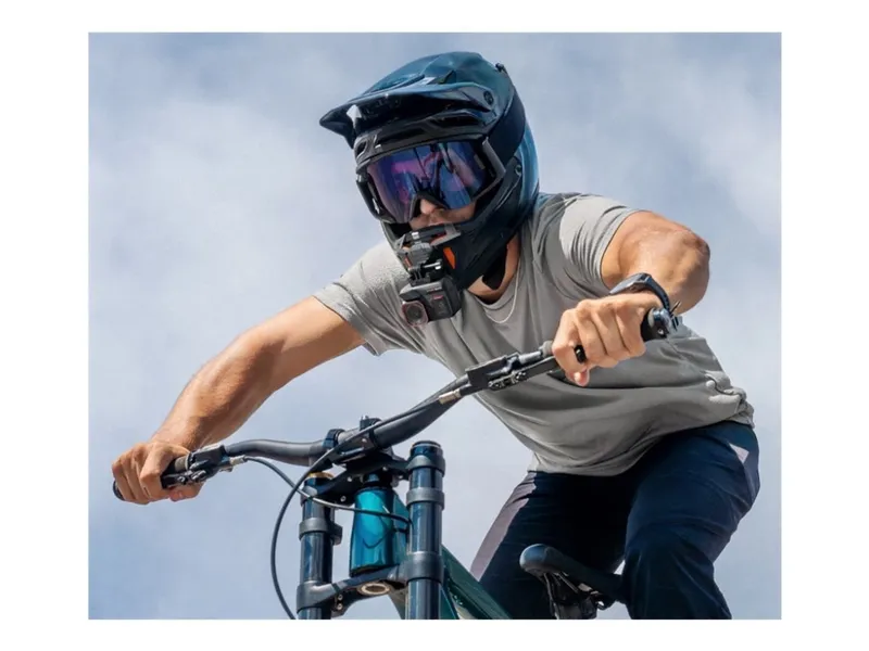 Insta360 Ace Pro 2 standard bundle
