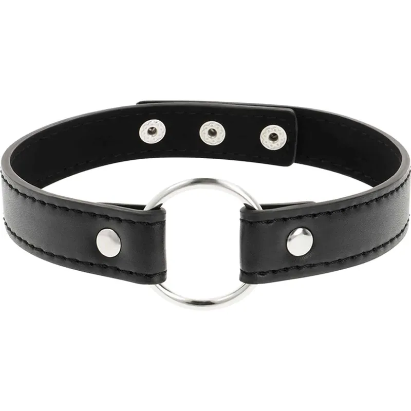 Coquette Accessories – Chic Desire Choker – Halsband i Veganskt läder med ring – Svart