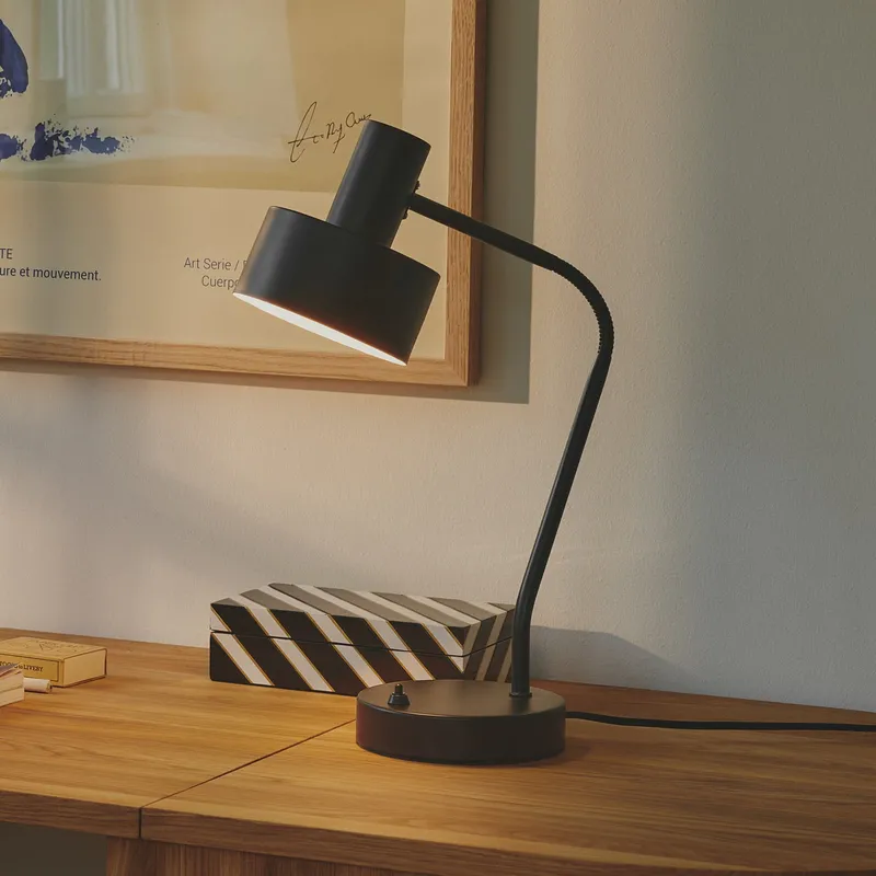 Matis Bordslampa Black – Nordlux – Arbetsrum / hemkontor – Metall – Med en ljuskälla