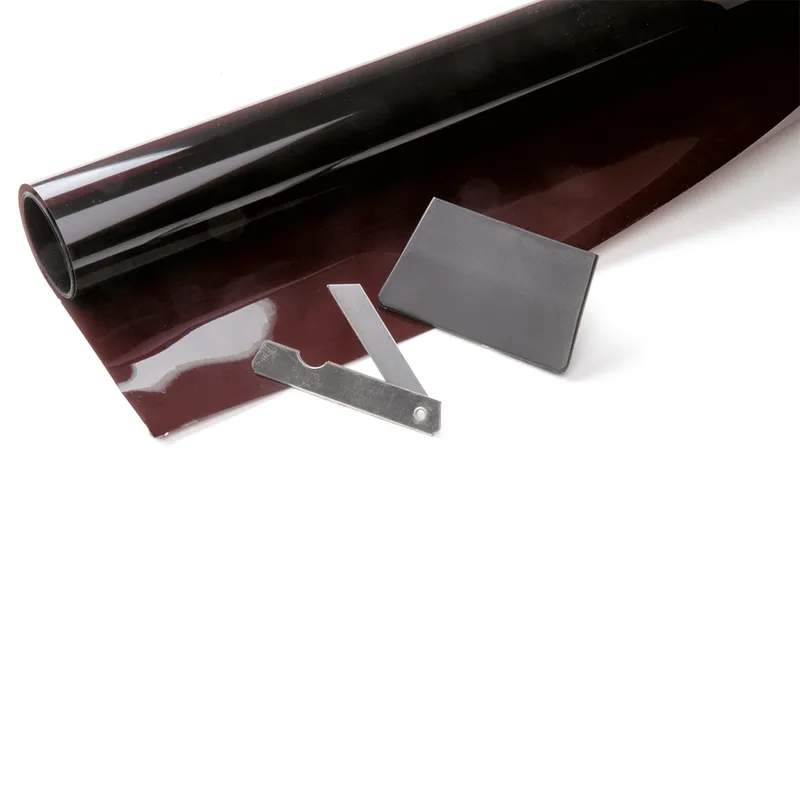 Solfilm för bilruta 300 x 76 cm - skyddar bilens inredning och minskar värme