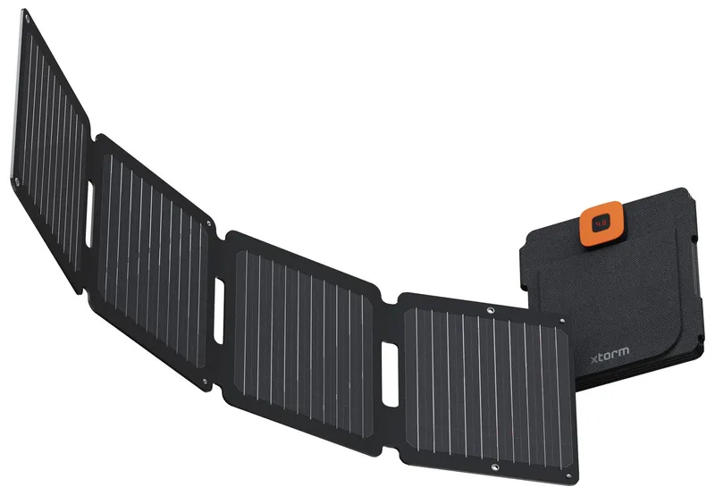 Xtorm Kraftfull 28W Solcellspanel IPX4 USB-C/A utgångar