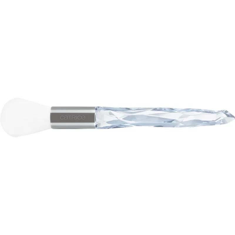 Catrice ARCTIC ILLUSION Highlighter Brush 1 pcs