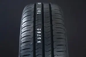 Nexen Roadian CT8 ( 175/75 R16C 101/99R 8PR )