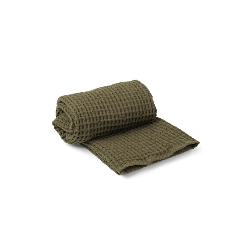 Ferm Living, Badhandduk i Ekologisk Bomull Olive