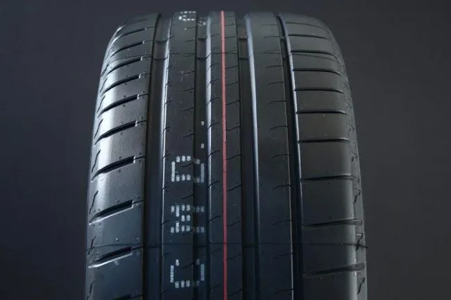 Bridgestone Potenza Sport ( 265/35 R21 101Y XL Enliten / EV, R0 )