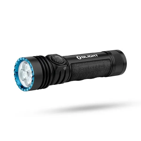 Ficklampa OLIGHT Seeker 4 Pro - 4600 lm / 133 mm / Laddbar, Svart (6000K)