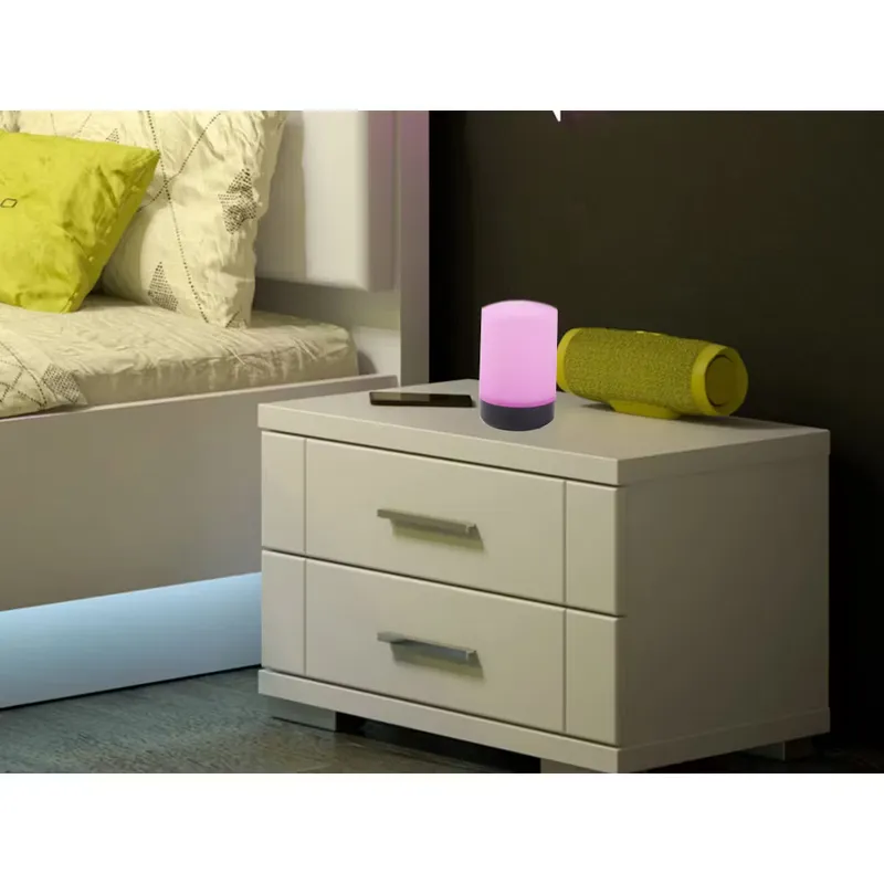 LED nattlampa med RGB-belysning och USB - 8 färger