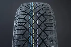 Continental Viking Contact 7 ( 295/40 R21 111T XL, Nordiska vinterdäck, med fälgskydd )