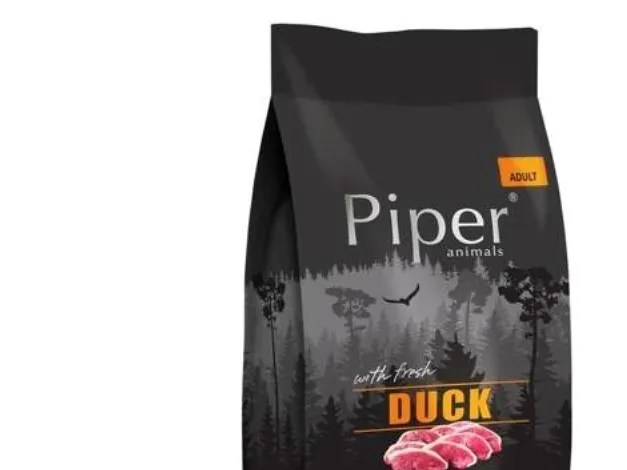 Dolina Noteci Piper Animals with duck - dry dog food - 12 kg
