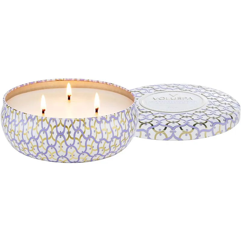 Voluspa Maison Blanc Mountain Lavender & Chamomile 3-wick Tin Candle 40h 340 g