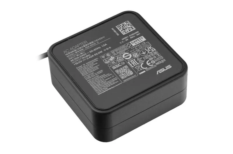 Asus Adapter 65W 19V 3pin 4.5phi (#1240)