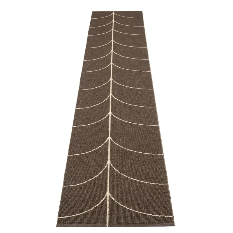 Pappelina, Vävd Matta Leif Dark Brown 70×360 cm